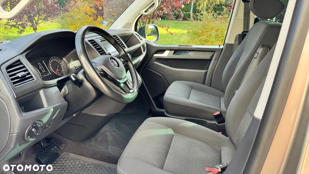 Volkswagen Multivan 2.0 TDI L1 Comfortline DSG - 5