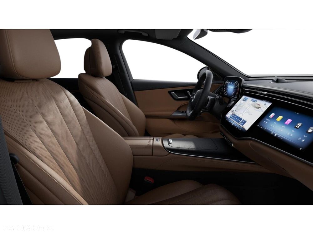 Mercedes-Benz Klasa E 220 d mHEV 4-Matic AMG 9G-Tronic - 9