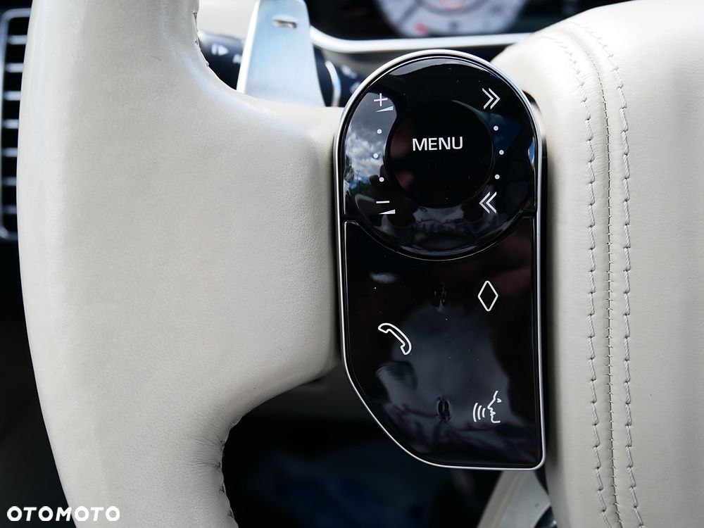 Land Rover Range Rover - 11