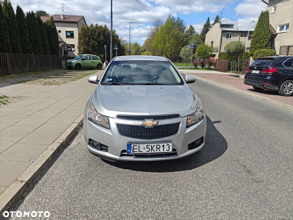 Chevrolet Cruze 1.8 LTZ+ - 2