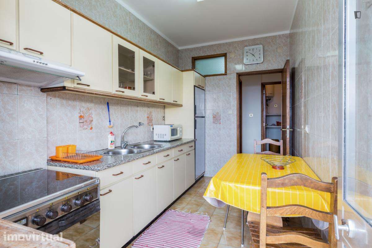 Apartamento com 3 quartos - localizado em Mafamude Porto - Grande imagem: 5/19