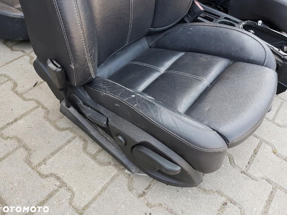 OPEL ASTRA 4 IV J HB FOTELE SKÓRZANE KANAPA 5D - 6