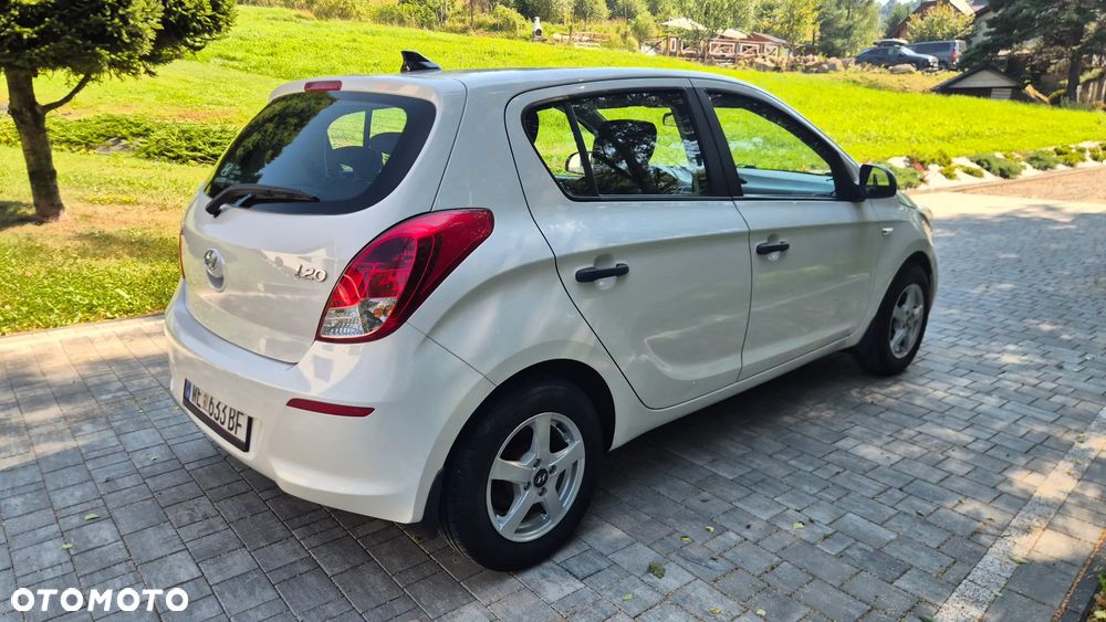 Hyundai i20 1.2 Trend - 4
