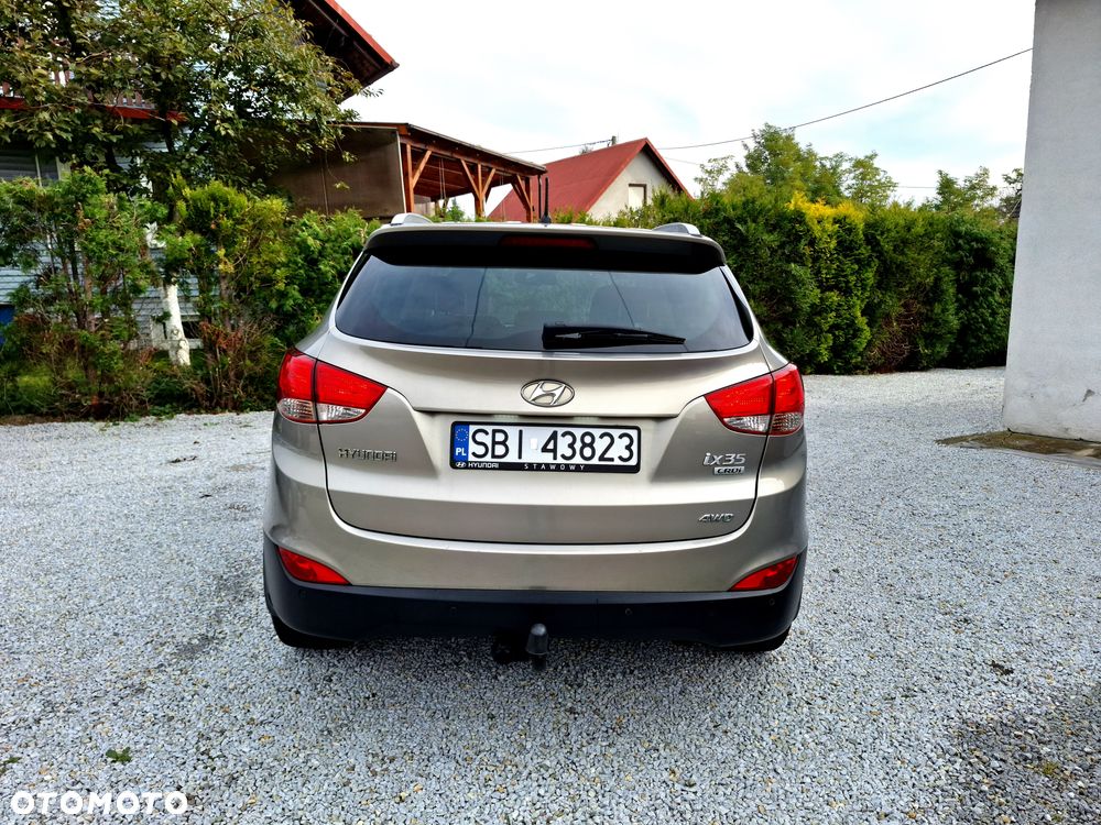 Hyundai ix35 - 23