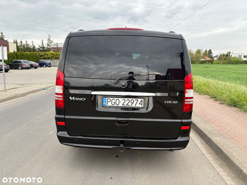 Mercedes-Benz Viano - 8