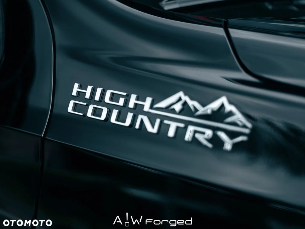 Chevrolet Tahoe - 15
