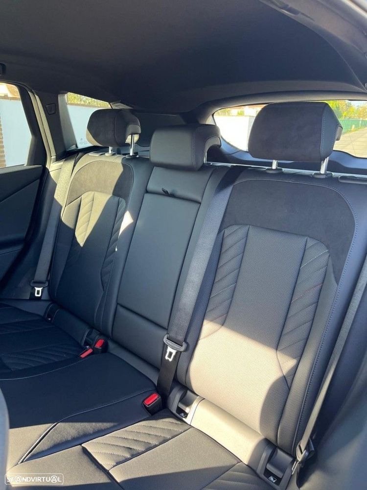 BMW X3 30 e xDrive Pack M Desportivo - 37