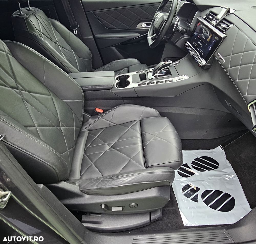 DS Automobiles DS 7 Crossback - 15