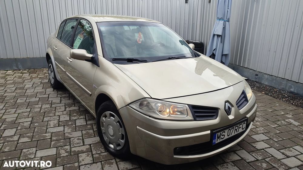 Renault Megane - 1
