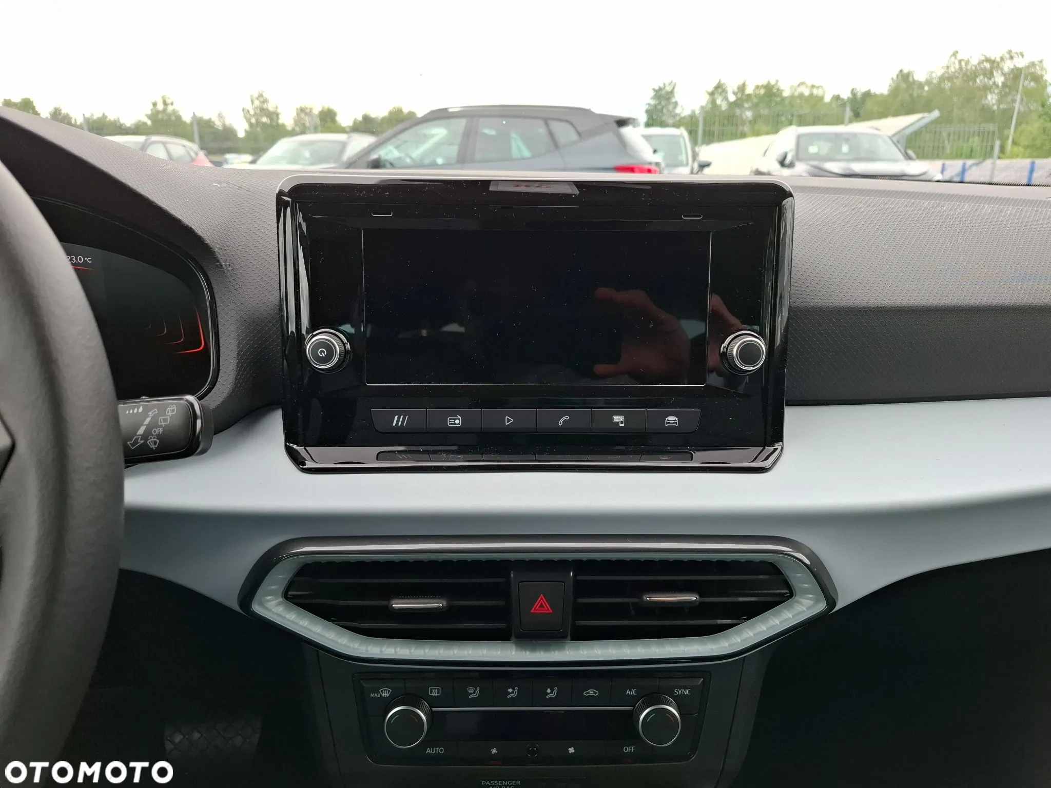 Seat Arona 1.0 TSI Marina S&S DSG - 11