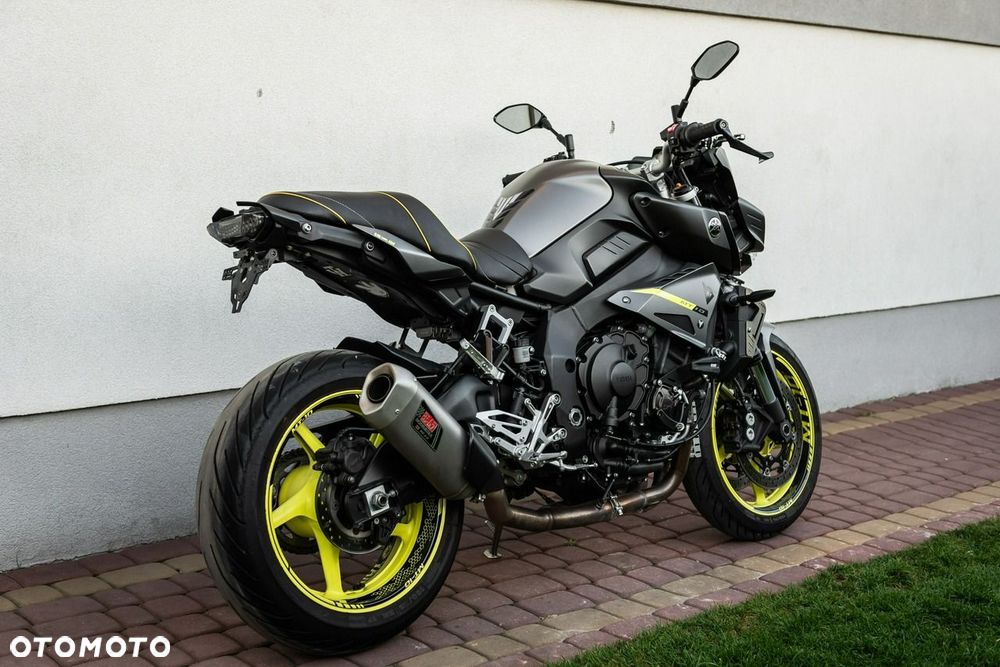 Yamaha MT - 4