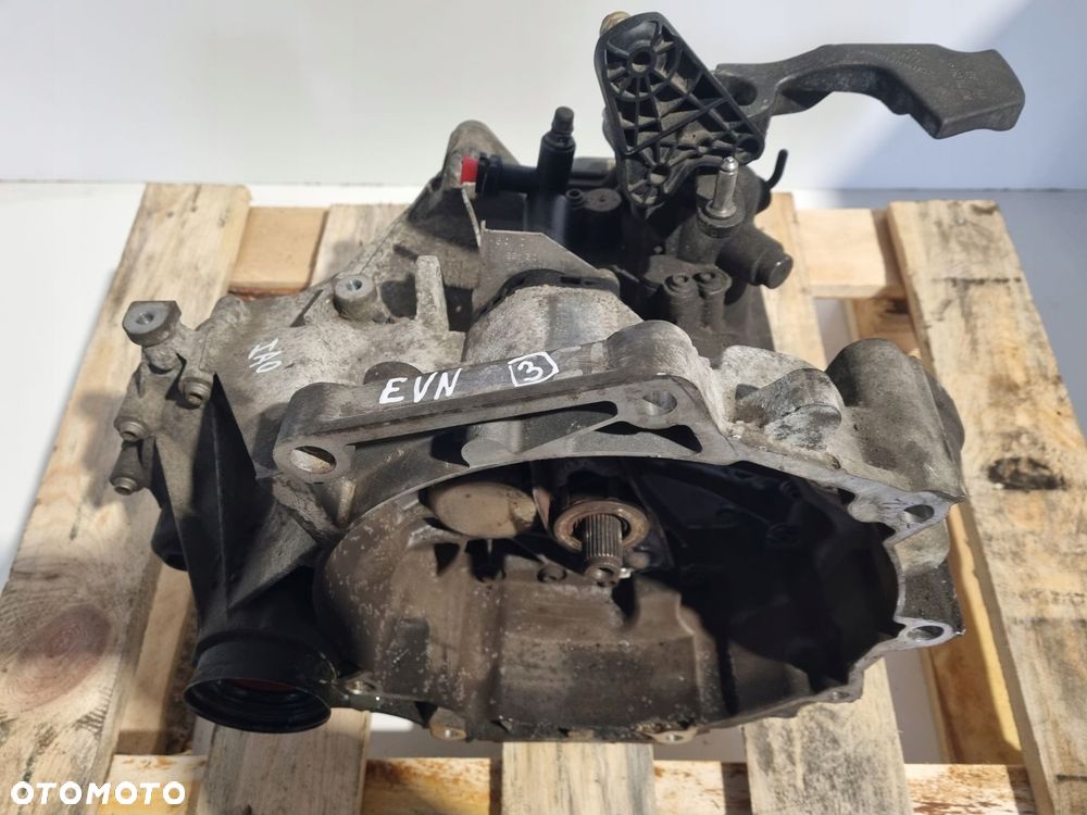 SKRZYNIA BIEGÓW Audi A3 II 8P 1.6 8V LVN manualna MANUAL - 1