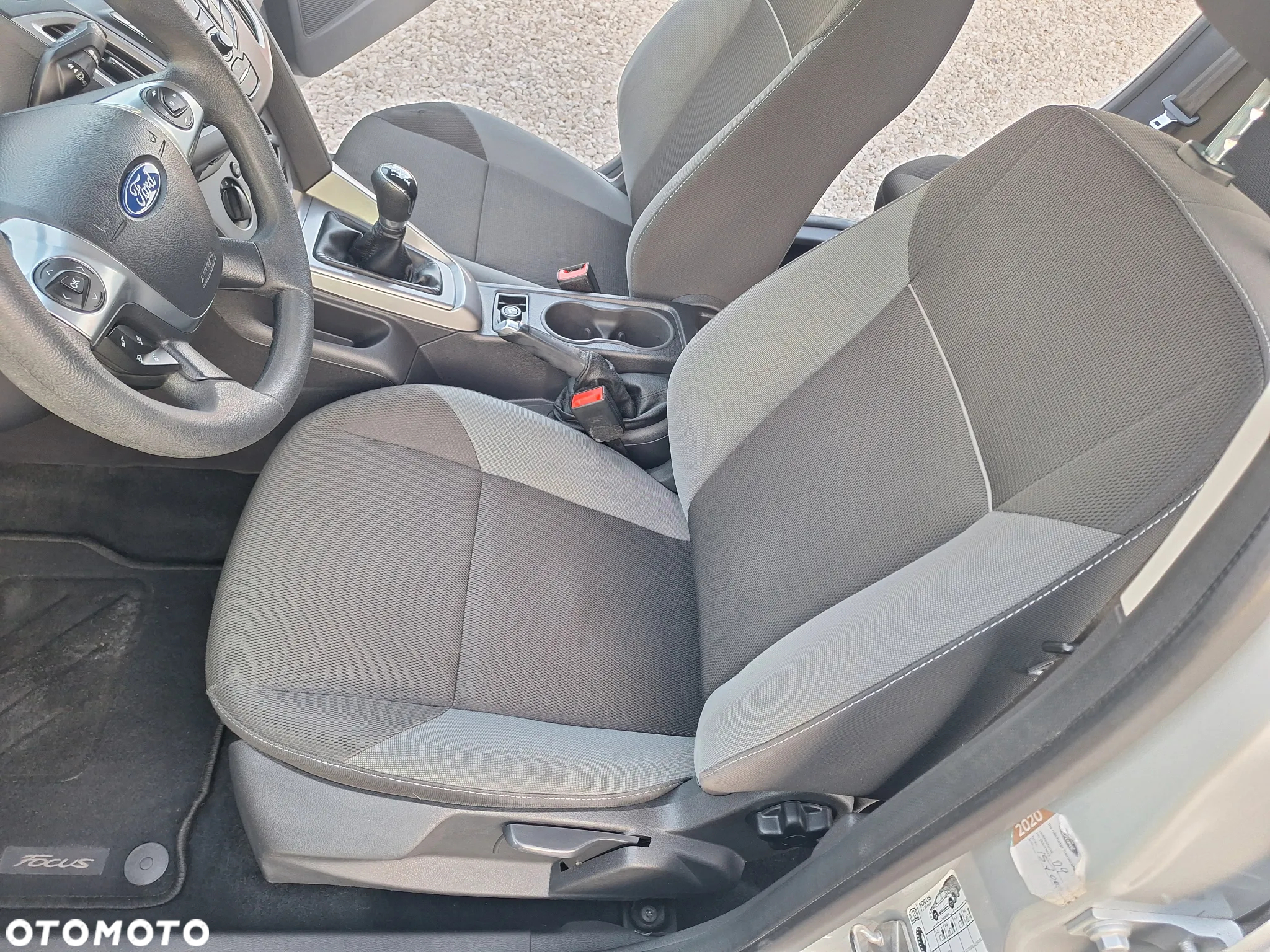 Ford Focus 1.6 Ambiente - 11