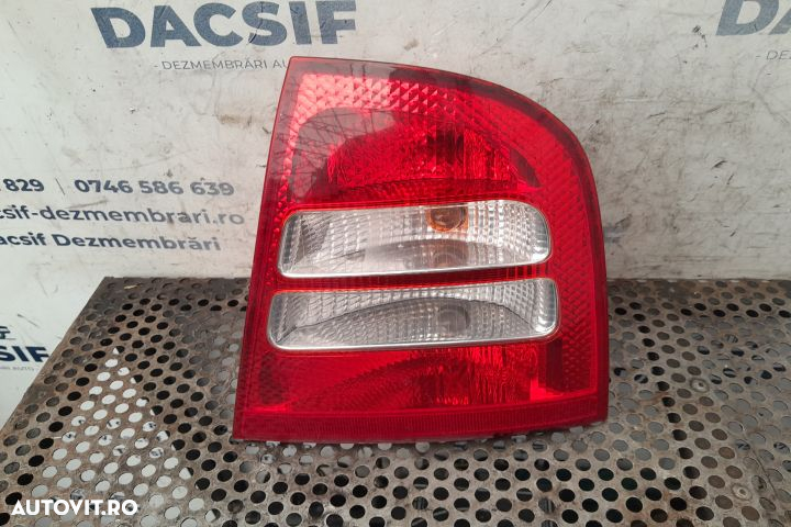 Lampa / Tripla stop dreapta pe aripa SEDAN Skoda Octavia 1 [facelift] - 2