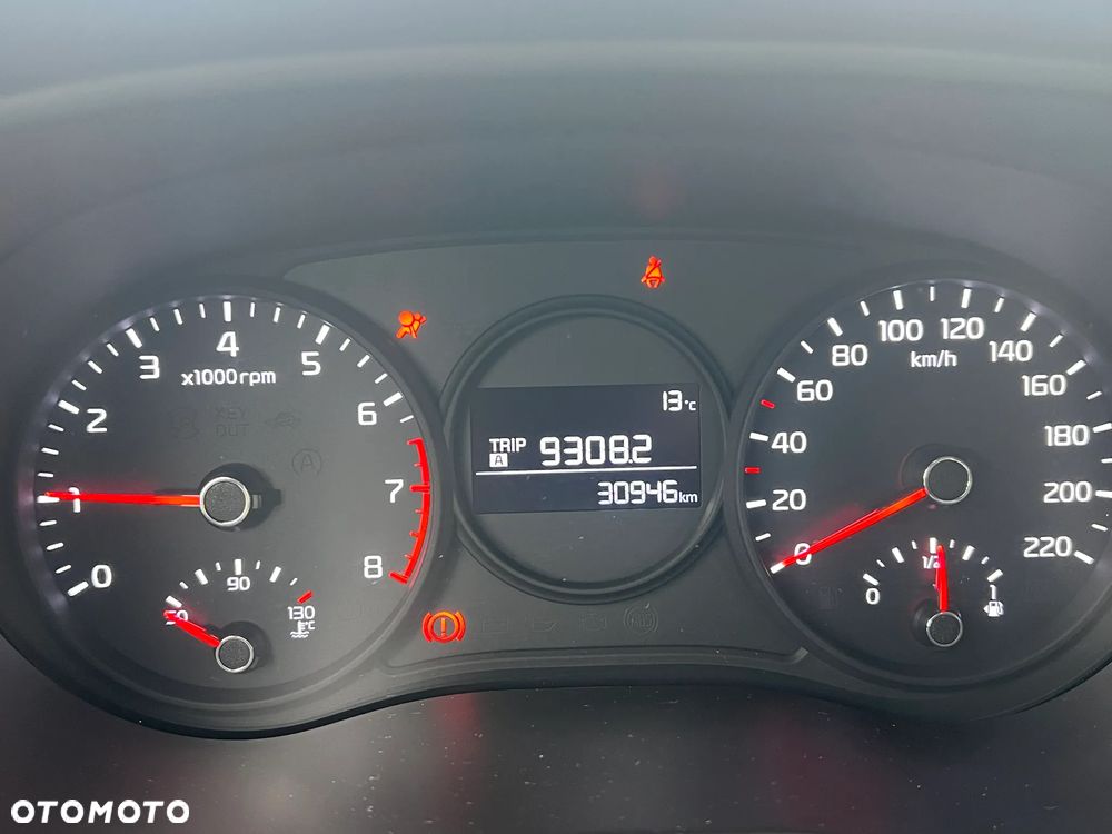 Kia Picanto 1.0 L - 9