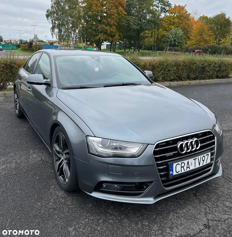 Audi A4 Limousine - 2