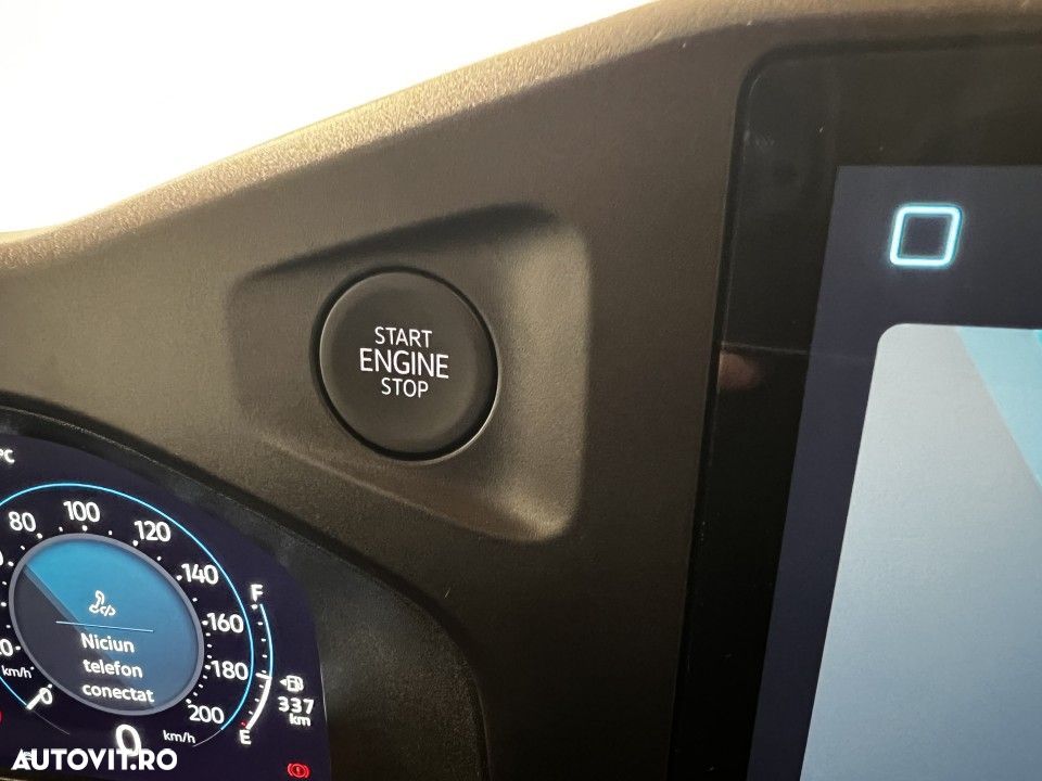 Volkswagen Caravelle - 26