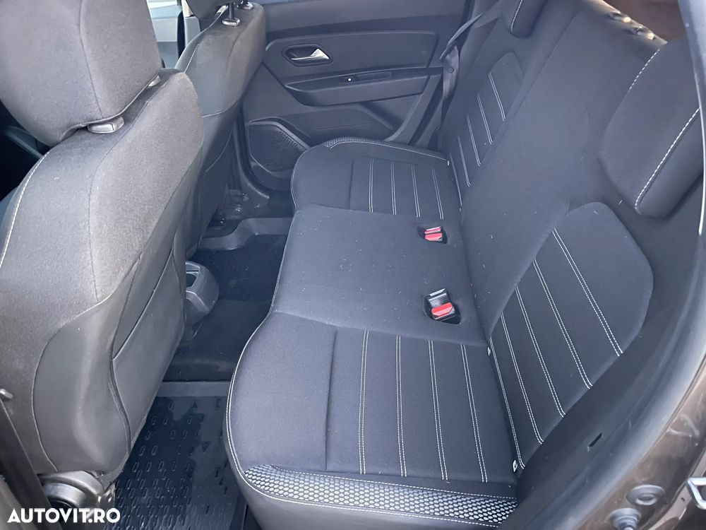 Dacia Duster 1.5 Blue dCi 4WD Prestige jante 17" - 6