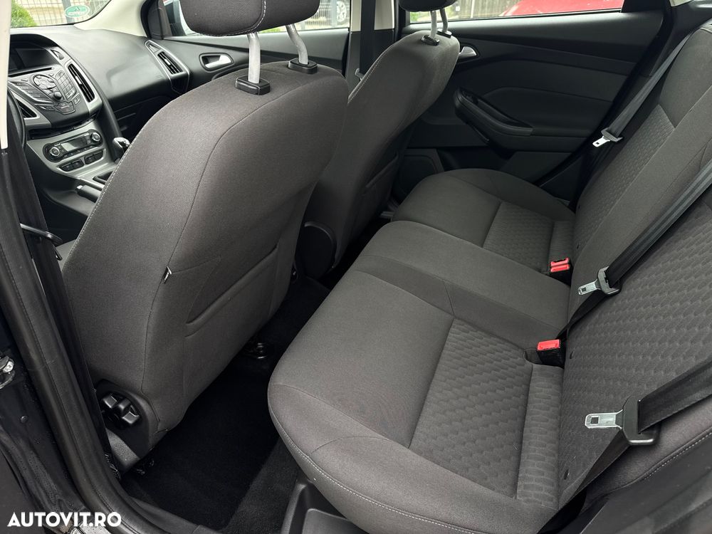 Ford Focus 1.6 Ecoboost Start Stop Trend - 13