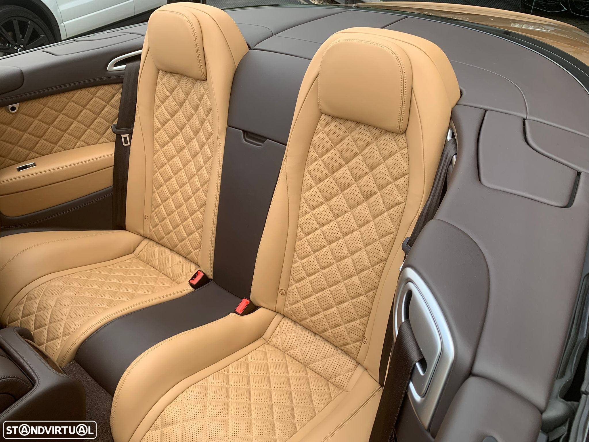 Bentley Continental Cabrio GTC W12 Speed - 27