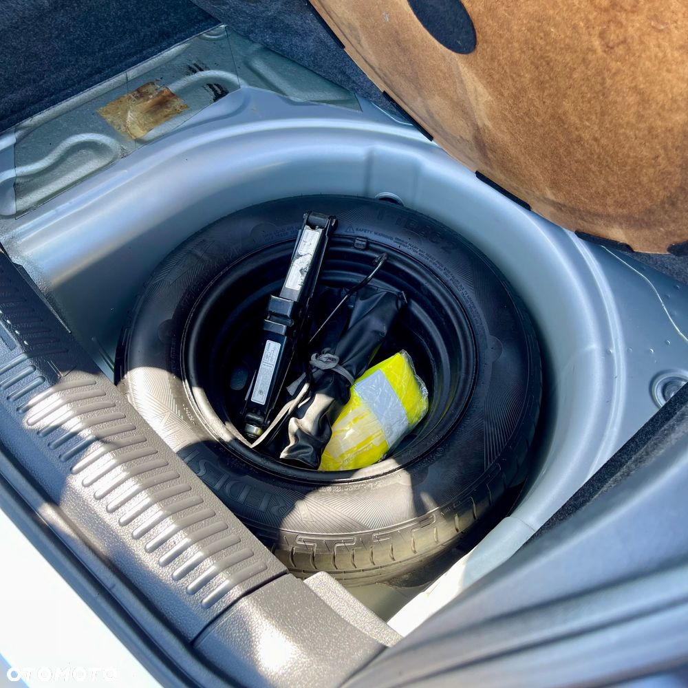 Volkswagen Polo 1.2 CityLine - 25