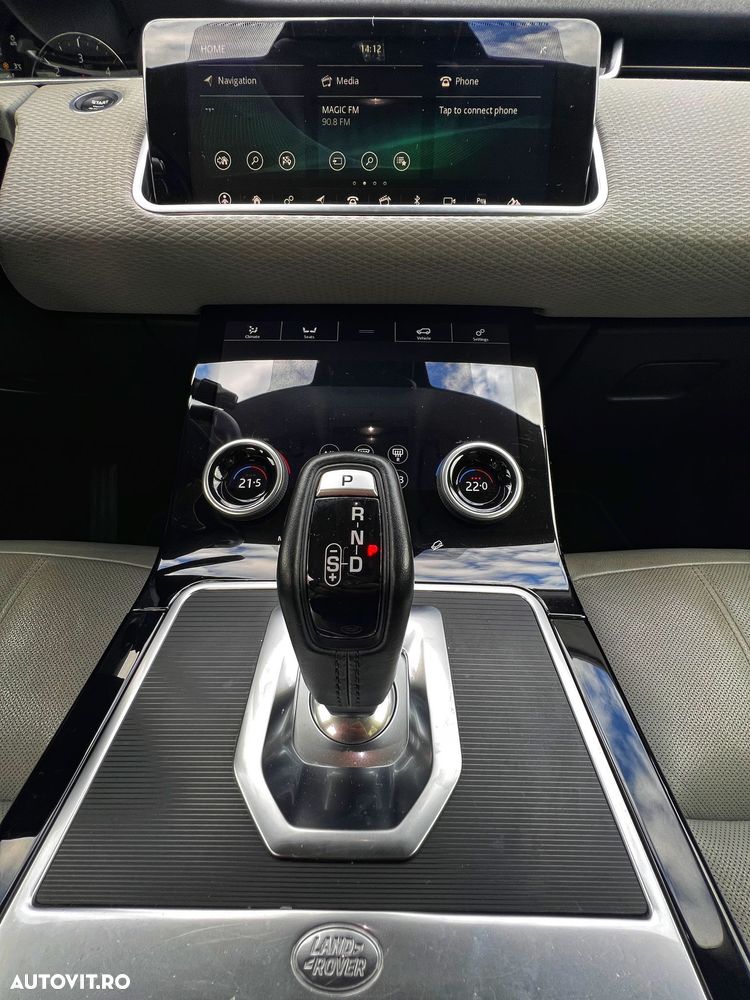 Land Rover Range Rover Evoque - 32