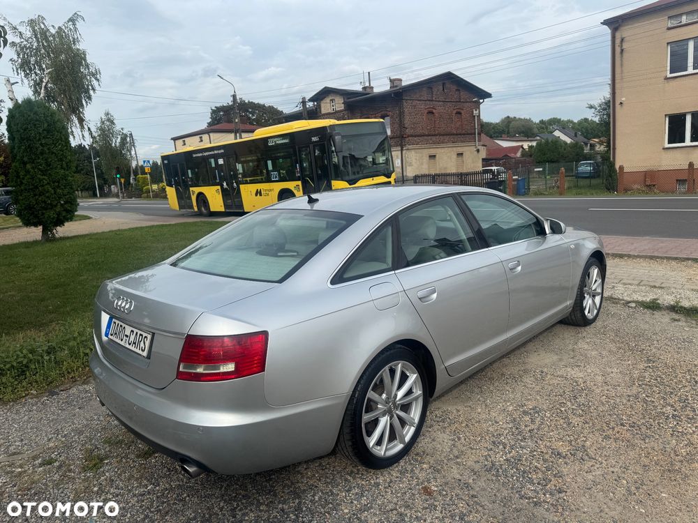 Audi A6 Limousine 2.4 - 16