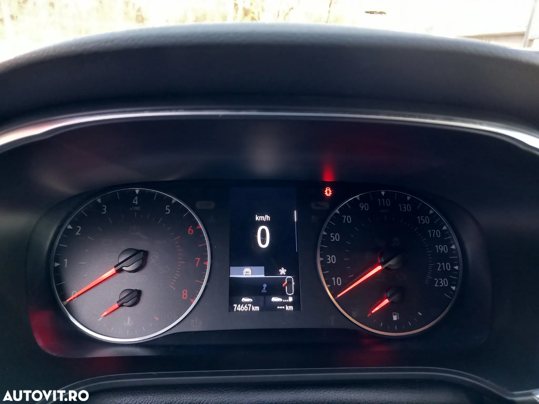 Renault Megane TCE 114 GPF Life - 6