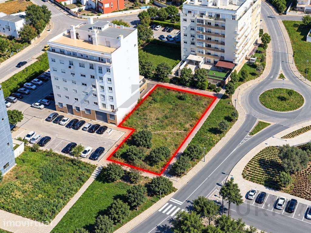 Lote para Venda | 5.796 m² de Construção | Portimão - Grande imagem: 2/22