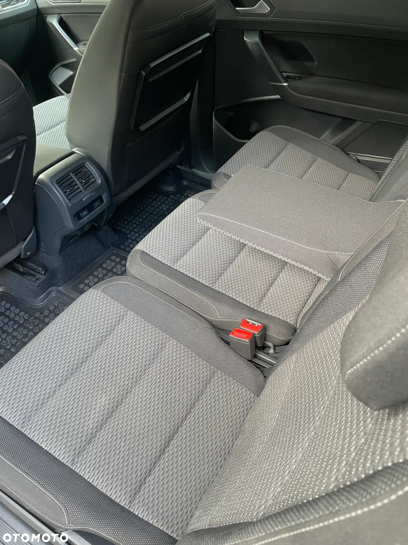 Volkswagen Touran 2.0 TDI BMT Comfortline - 7
