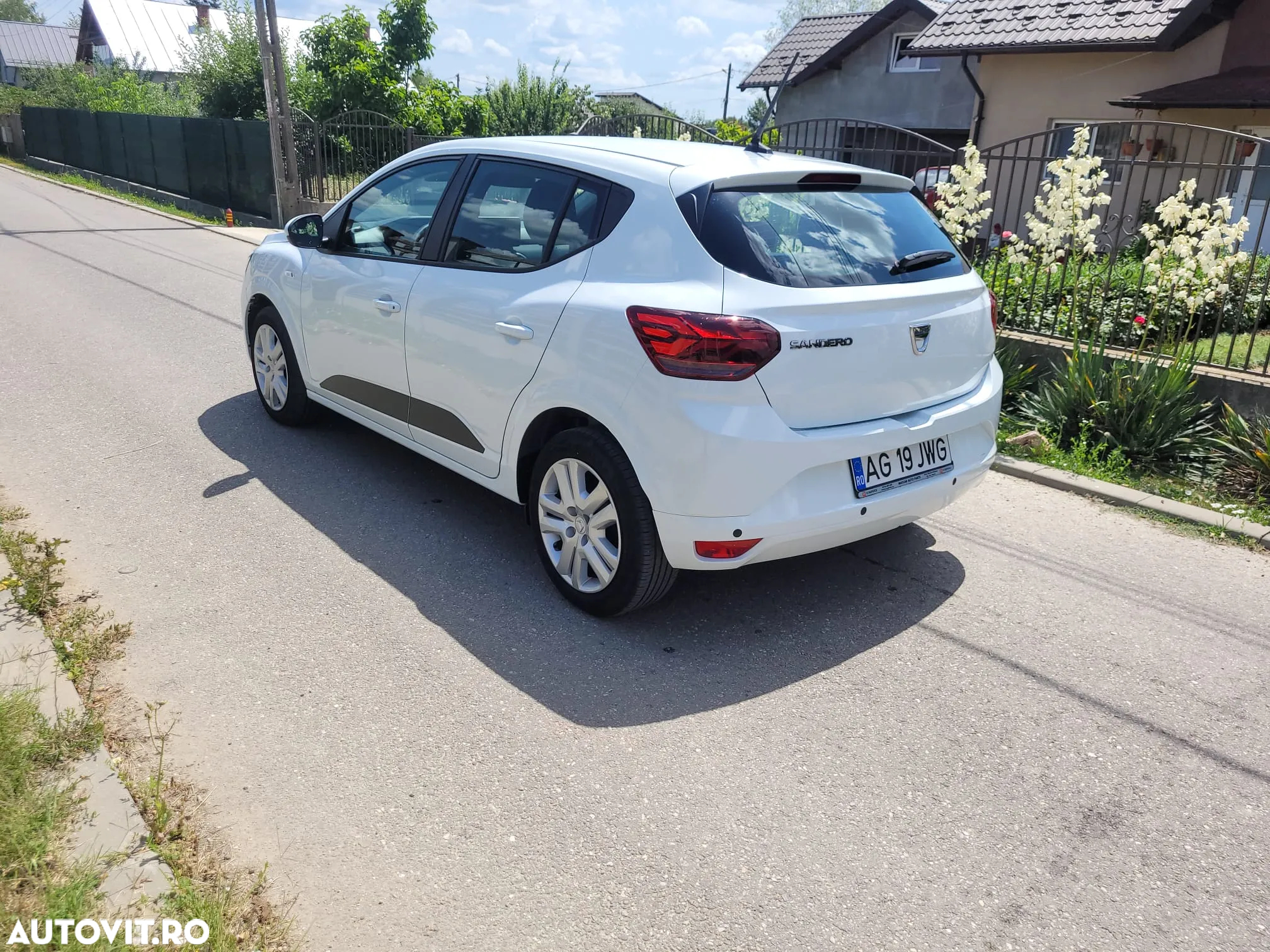 Dacia Sandero TCe 90 MT6 Comfort - 10