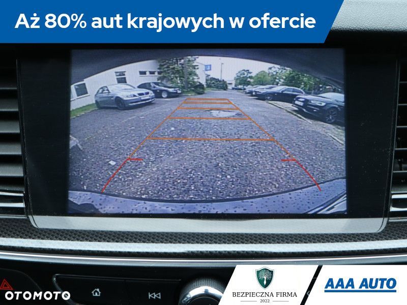 Opel Insignia - 22