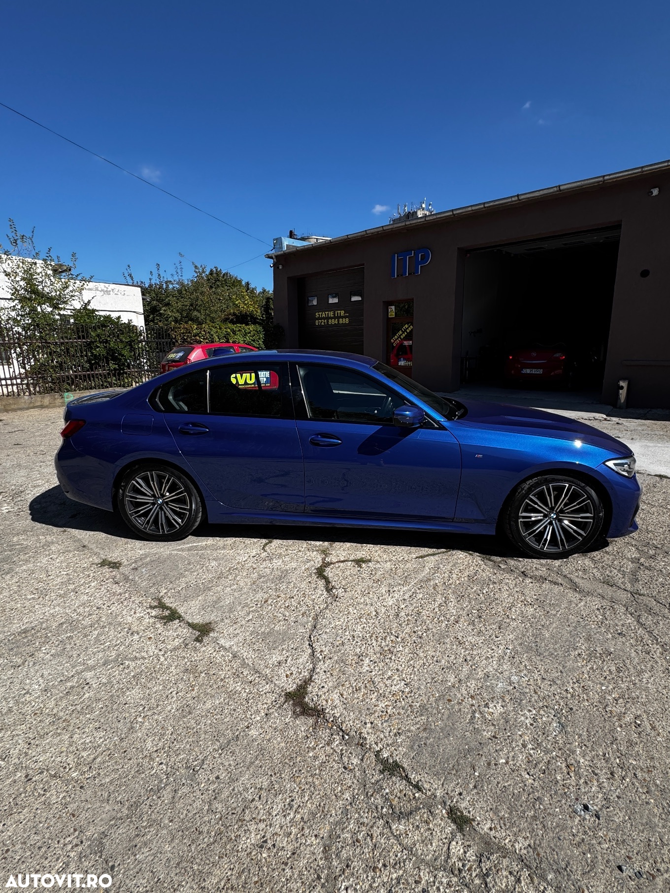 BMW Seria 3 320i AT - 4