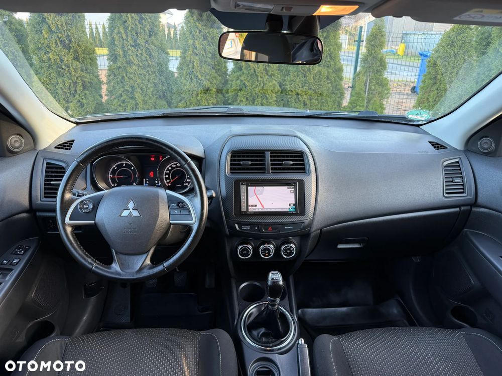 Mitsubishi ASX 1.8 DI-D 2WD Diamant Edition - 10