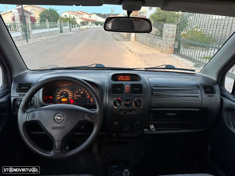 Opel Agila 1.2 16V Comfort - 7