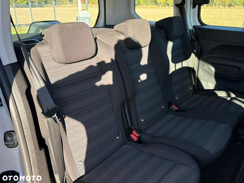 Opel Combo 1.5 CDTI Edition S&S - 21