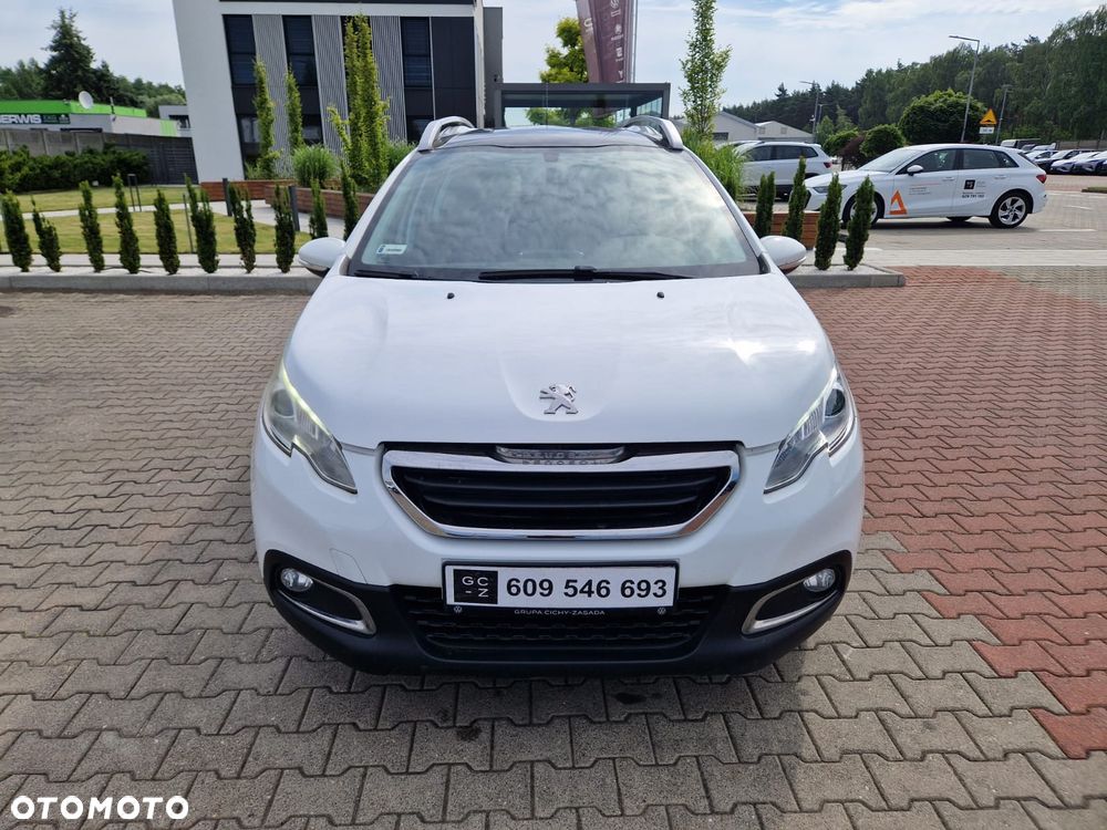 Peugeot 2008 1.2 Pure Tech Style - 8