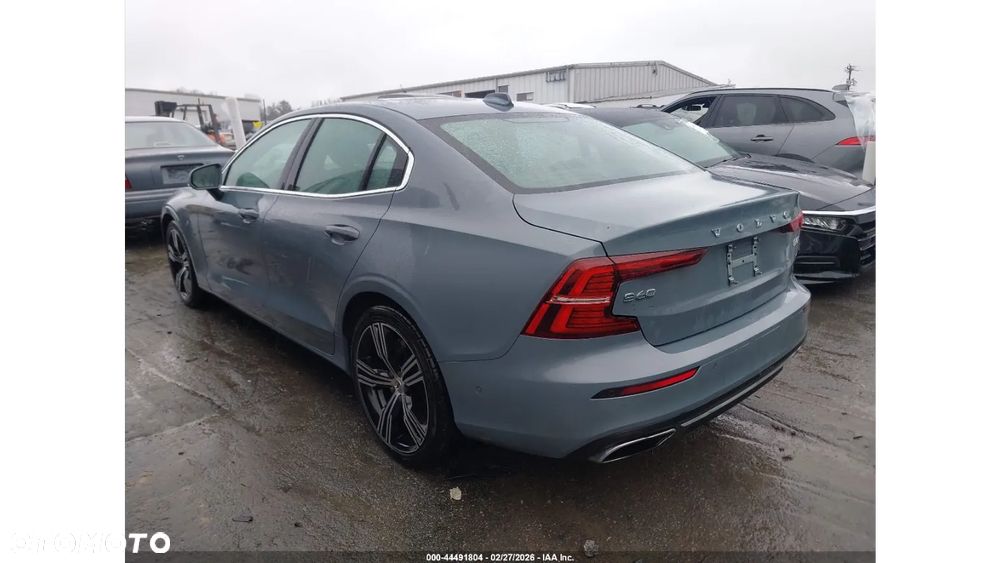 Volvo S60 - 5