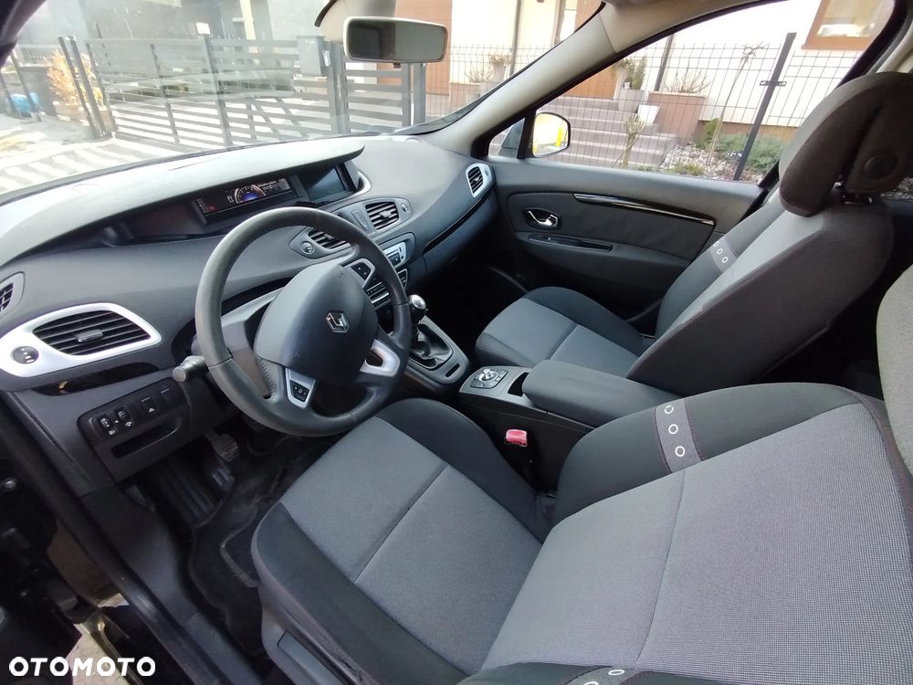 Renault Scenic 1.5dCi TomTom Edition - 9