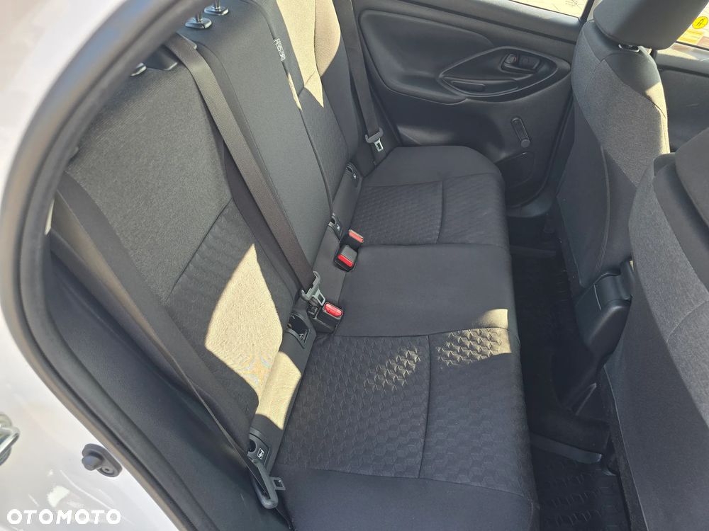Toyota Yaris Hybrid 1.5 Comfort - 41