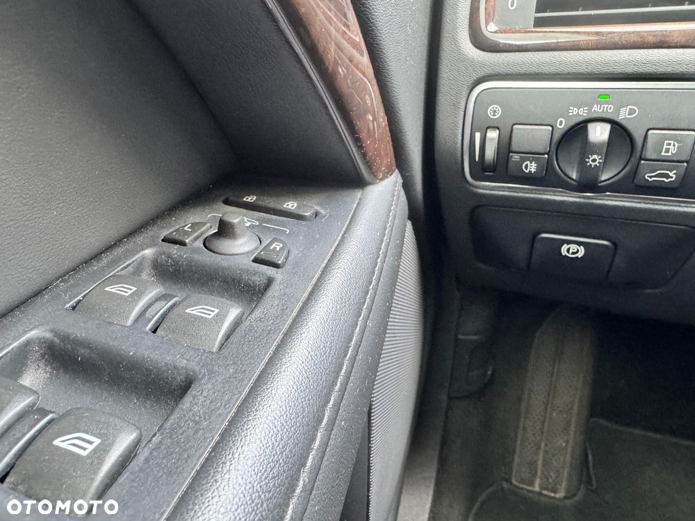 Volvo XC 70 T5 AWD Summum - 9