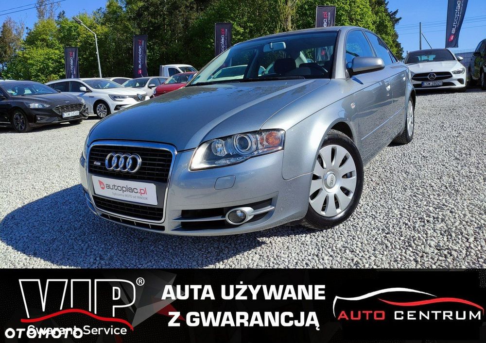 Audi A4 Limousine - 1