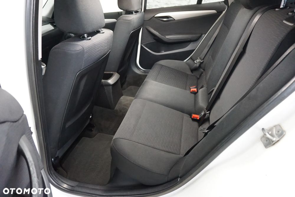 BMW X1 xDrive20d - 23