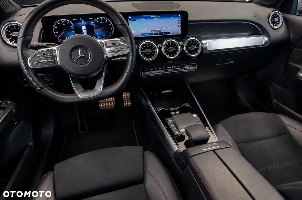 Mercedes-Benz GLB 200 4-Matic AMG Line 8G-DCT - 7