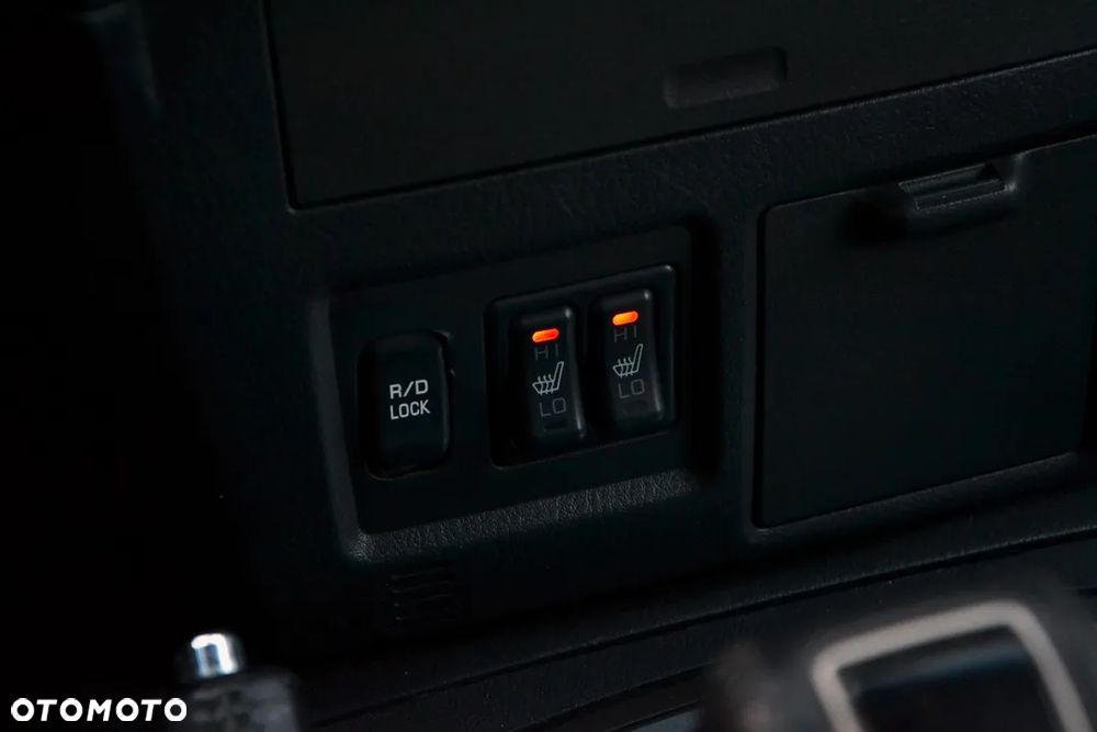 Mitsubishi Pajero 3.2 DID Elegance - 28