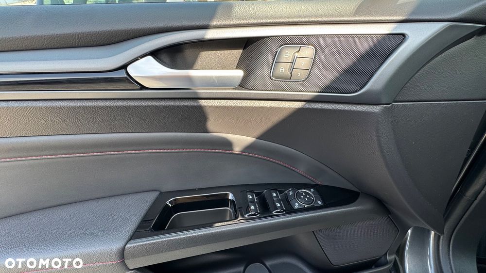 Ford Mondeo 1.5 EcoBoost STart-Stopp Autom ST-Line - 15