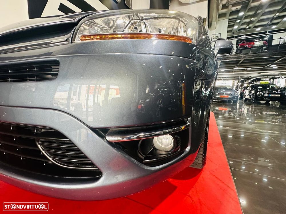 Citroën C4 Picasso - 21