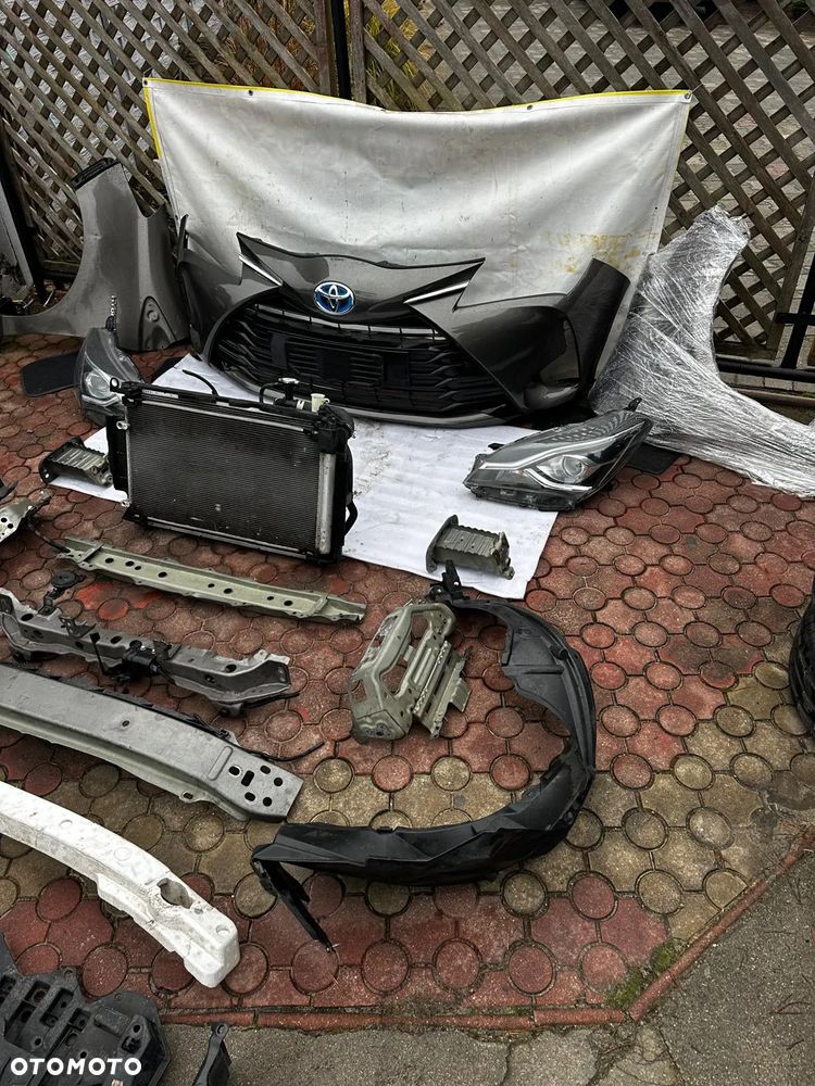 Przód Kompletny Zderzak Lampy Pas przedni Chłodnice Belka Błotniki Toyota Yaris III Lift 1.5 hybryda - 5