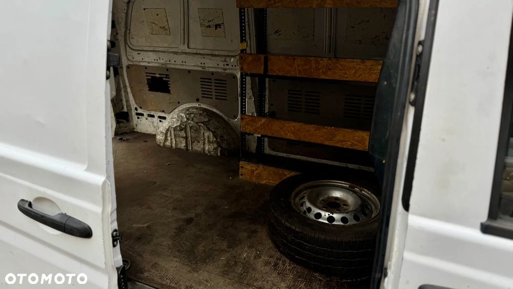 Mercedes-Benz Vito - 18