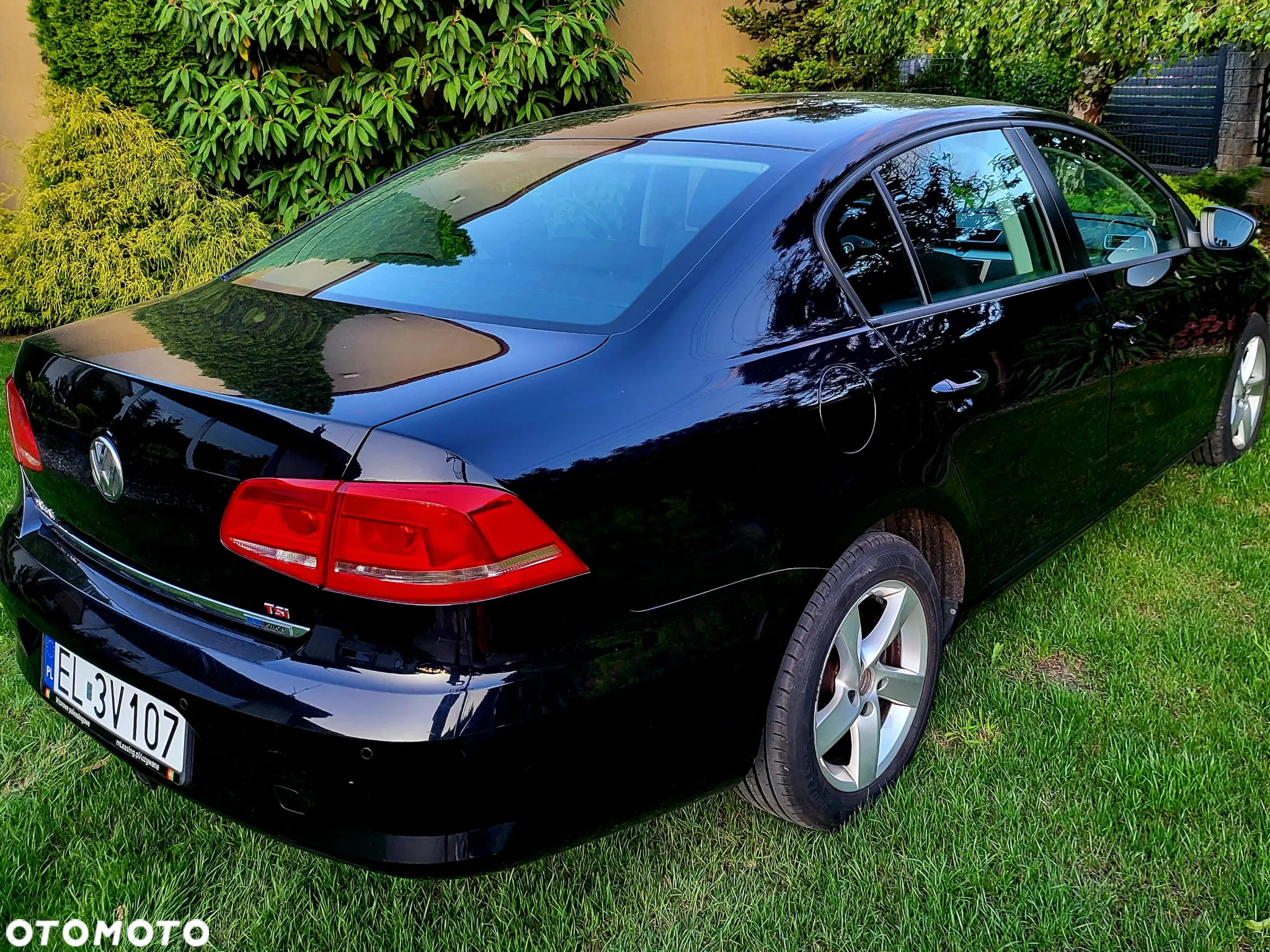 Volkswagen Passat - 9